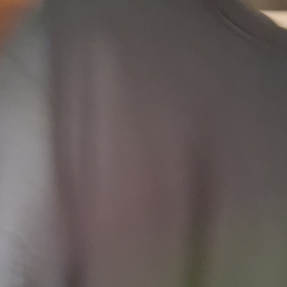 DKNY Men’s Dark Navy Crew Neck Short Sleeve Tee - Picture 6 of 9